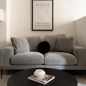 Maison Place Jacques-cartier By Luxury In Transit Apartment Montreal